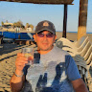 Meet your Posher, Diego